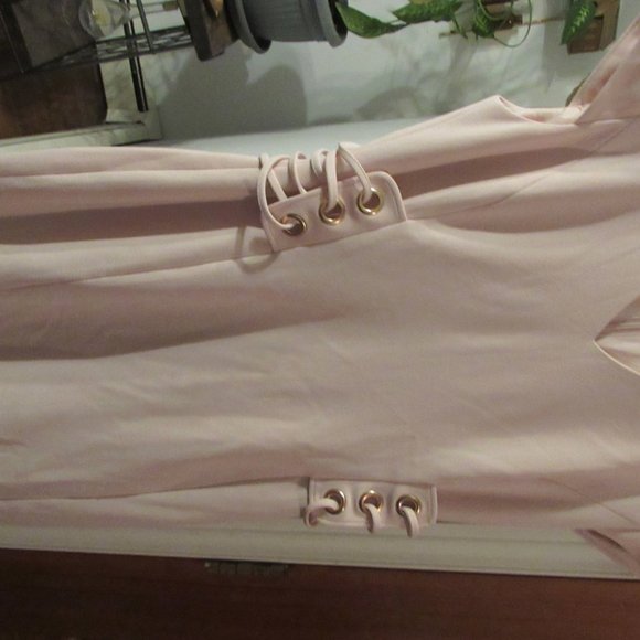 IVANKA TRUMP DRESS - Picture 3 of 5